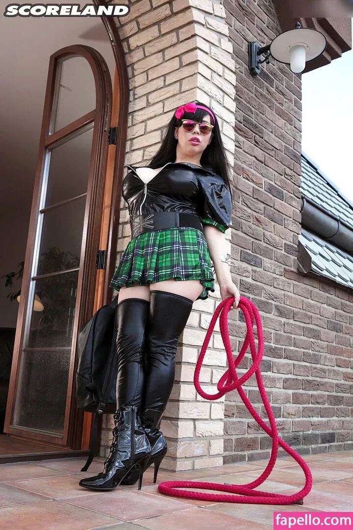 Tigerr Benson Onlyfans Photo Gallery 