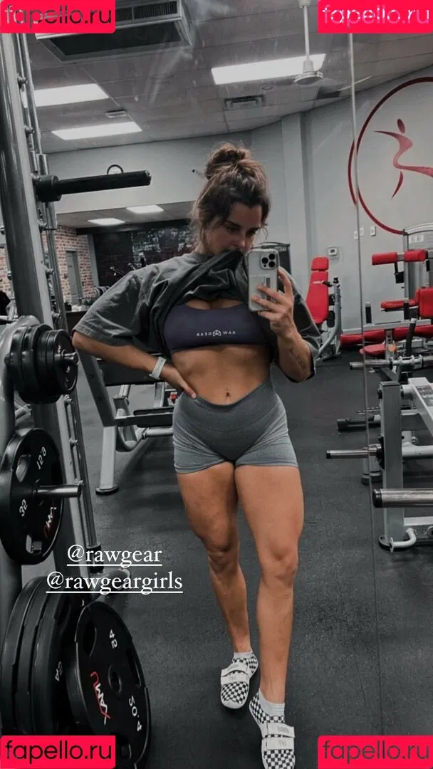 Janelle Jolicoeur Onlyfans Photo Gallery 