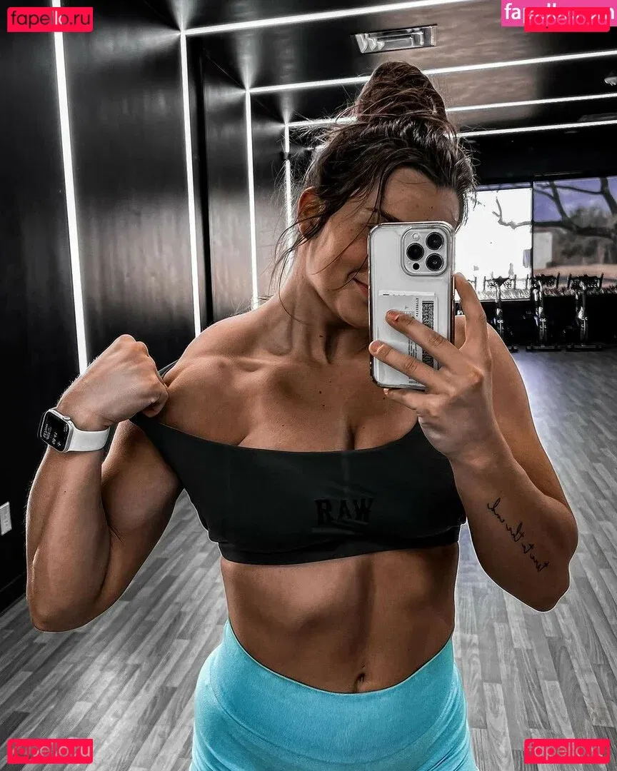 Janelle Jolicoeur Onlyfans Photo Gallery 