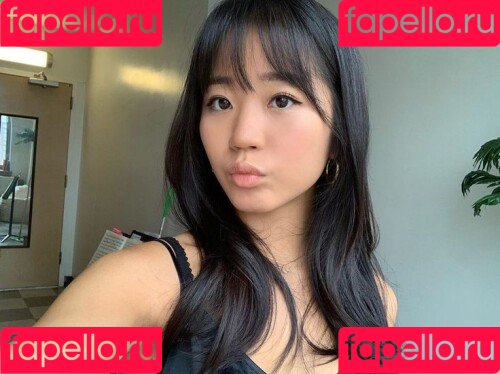 Evelyn Ha Onlyfans Photo Gallery 