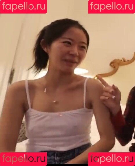 Evelyn Ha Onlyfans Photo Gallery 