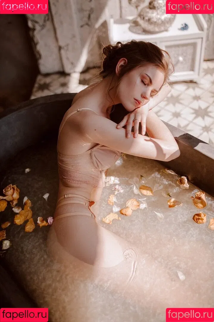 Anastasia Ditmar Onlyfans Photo Gallery 