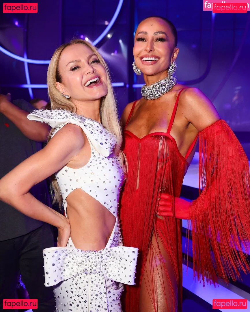 Sabrina Sato Onlyfans Photo Gallery 