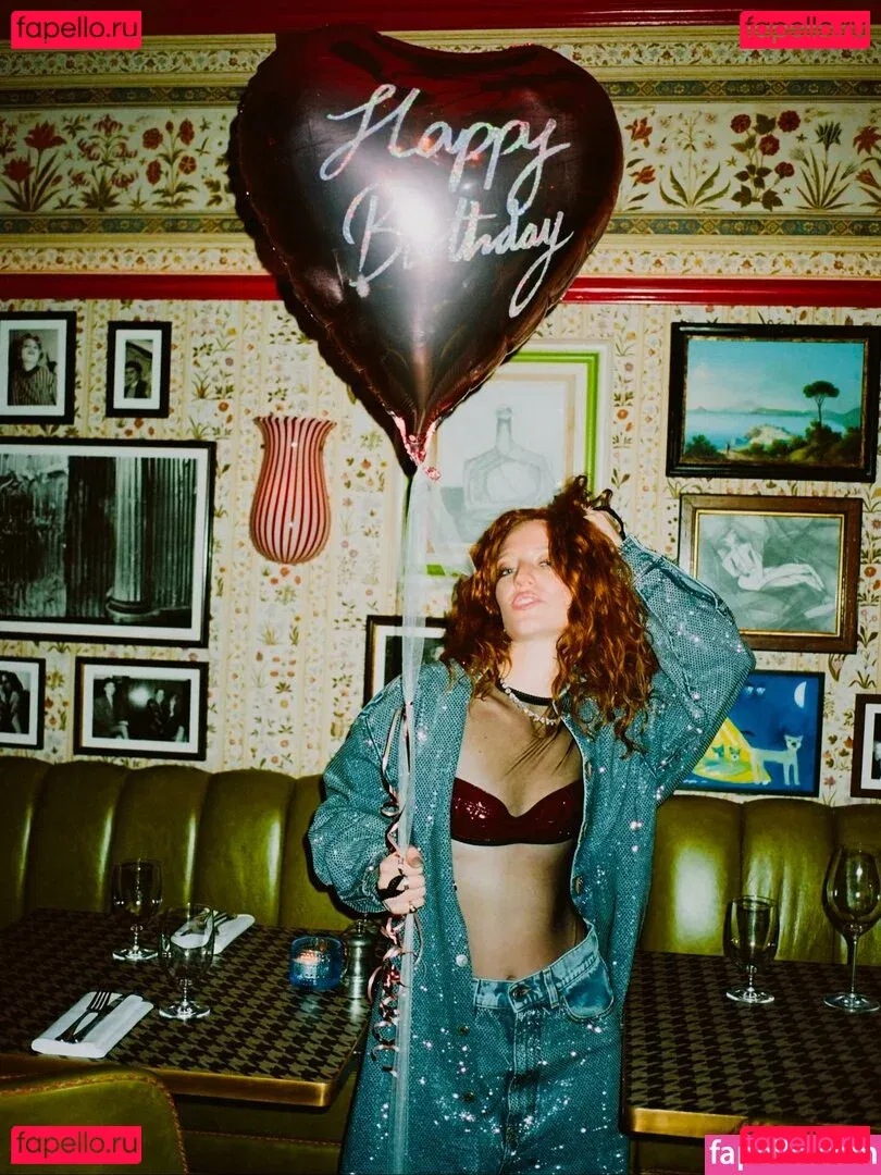 Jess Glynne Onlyfans Photo Gallery 