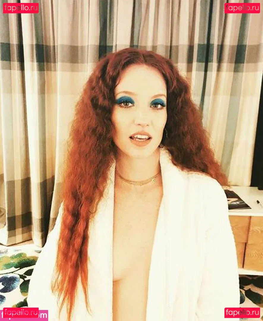 Jess Glynne Onlyfans Photo Gallery 