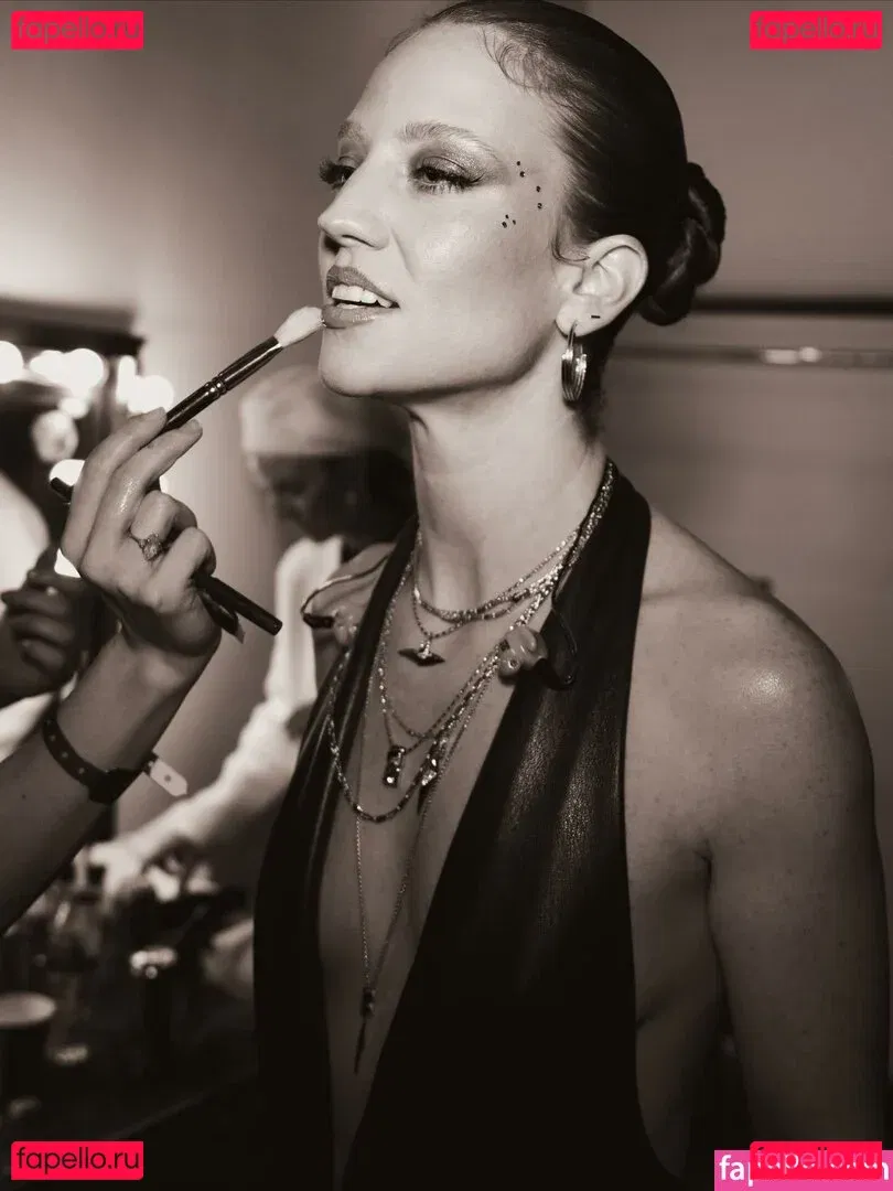 Jess Glynne Onlyfans Photo Gallery 