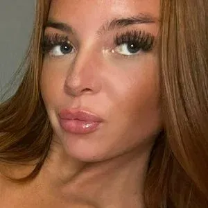 Chloe Ward Onlyfans Photo Gallery 