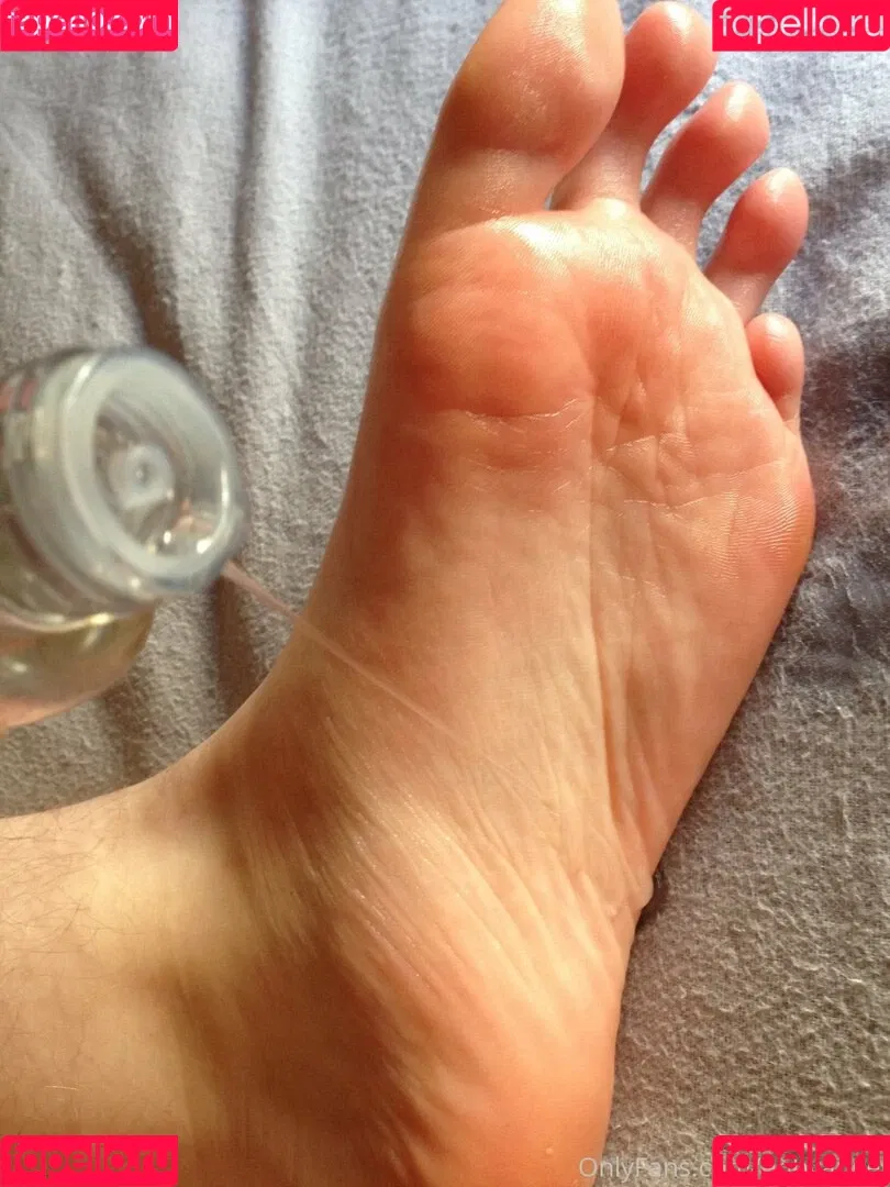 enbyangel Onlyfans Photo Gallery 