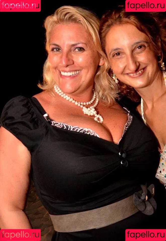 Laura Leonardi Onlyfans Photo Gallery 
