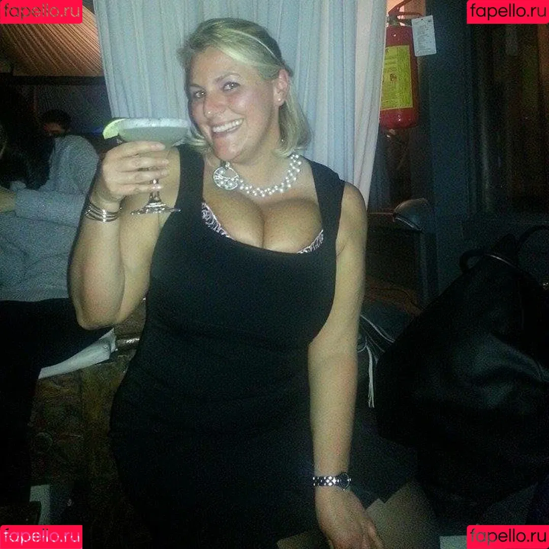 Laura Leonardi Onlyfans Photo Gallery 