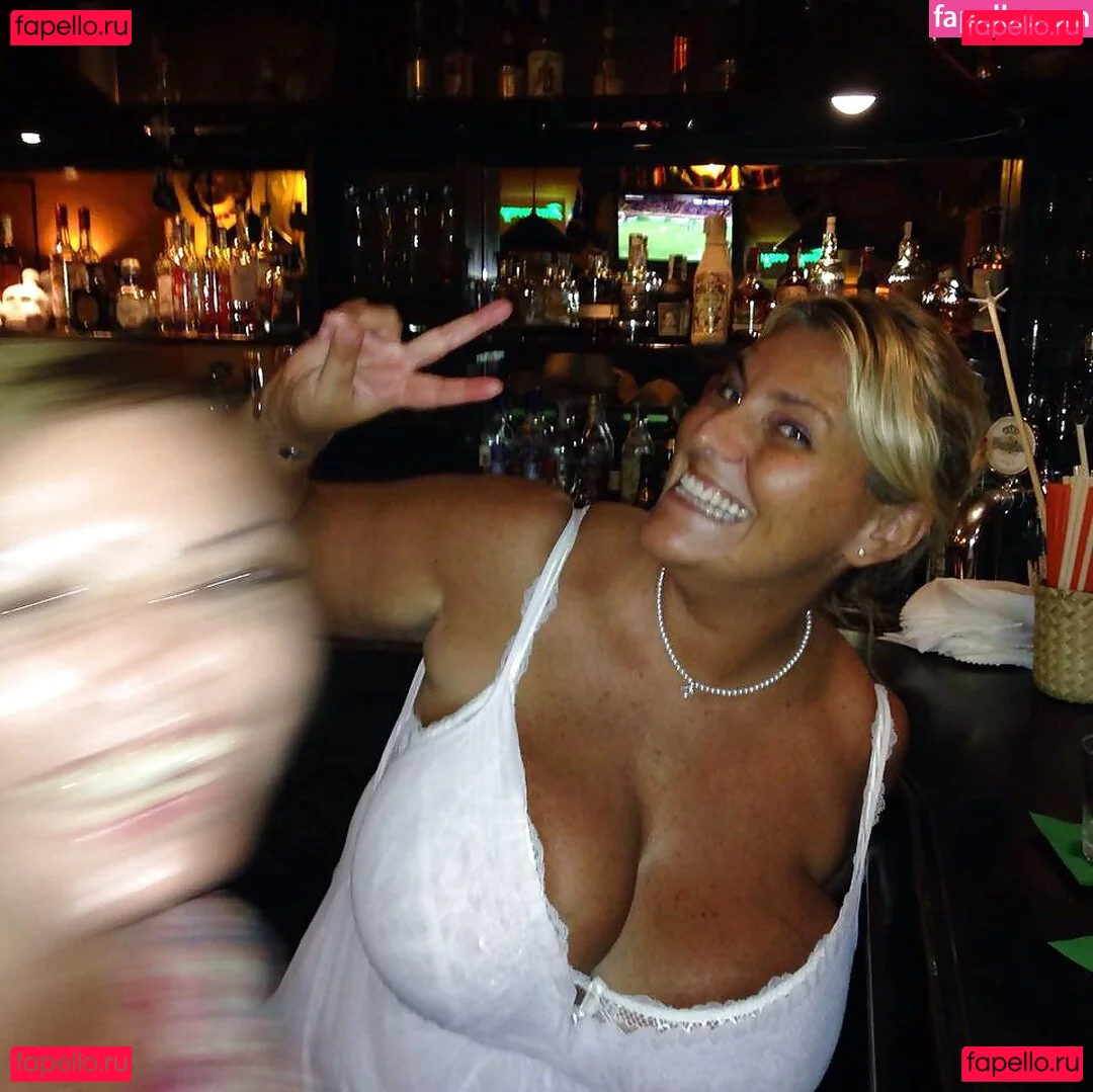 Laura Leonardi Onlyfans Photo Gallery 