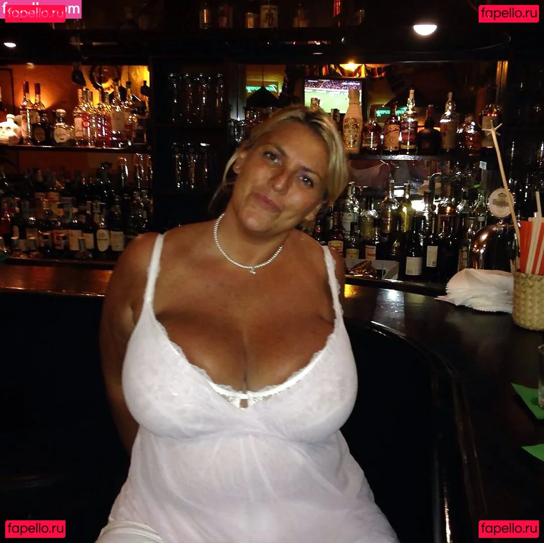 Laura Leonardi Onlyfans Photo Gallery 