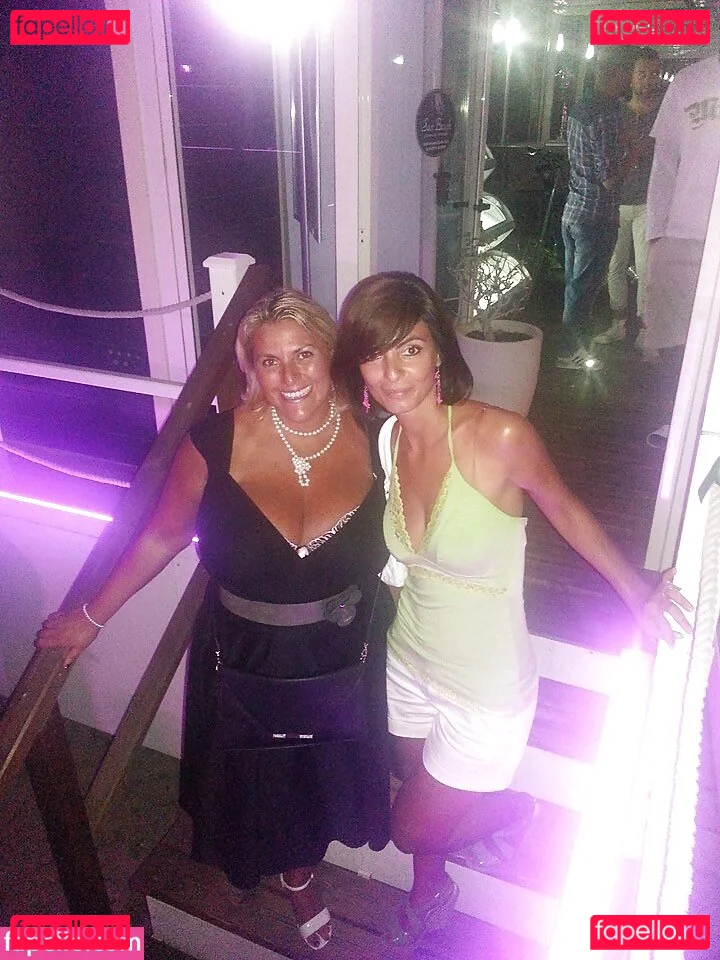 Laura Leonardi Onlyfans Photo Gallery 