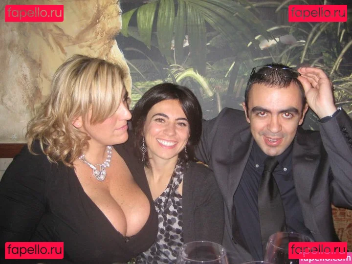 Laura Leonardi Onlyfans Photo Gallery 