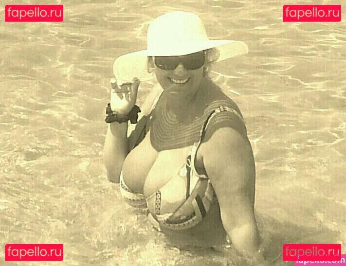 Laura Leonardi Onlyfans Photo Gallery 