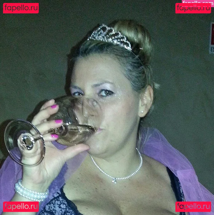 Laura Leonardi Onlyfans Photo Gallery 