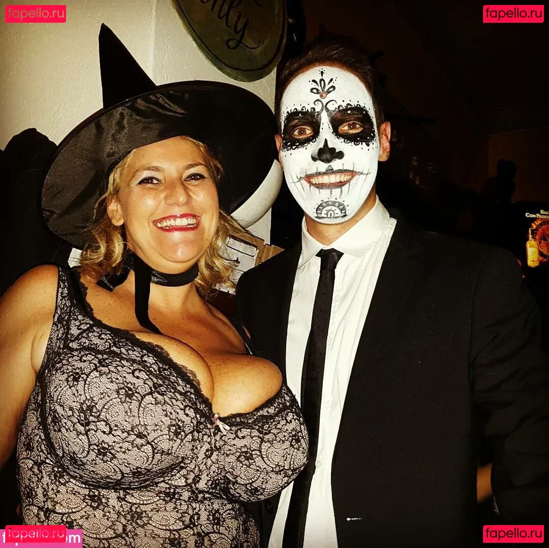 Laura Leonardi Onlyfans Photo Gallery 