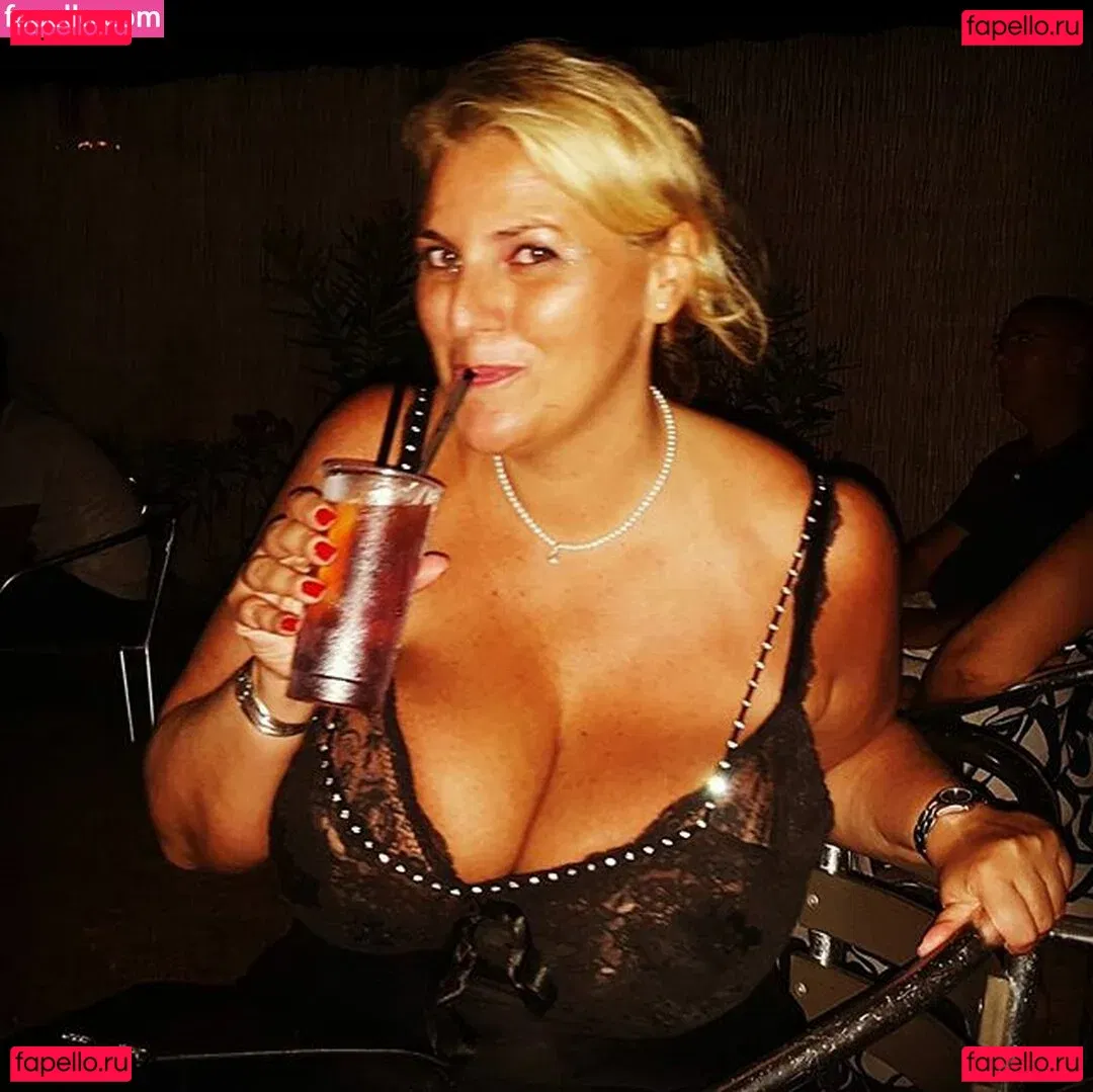 Laura Leonardi Onlyfans Photo Gallery 