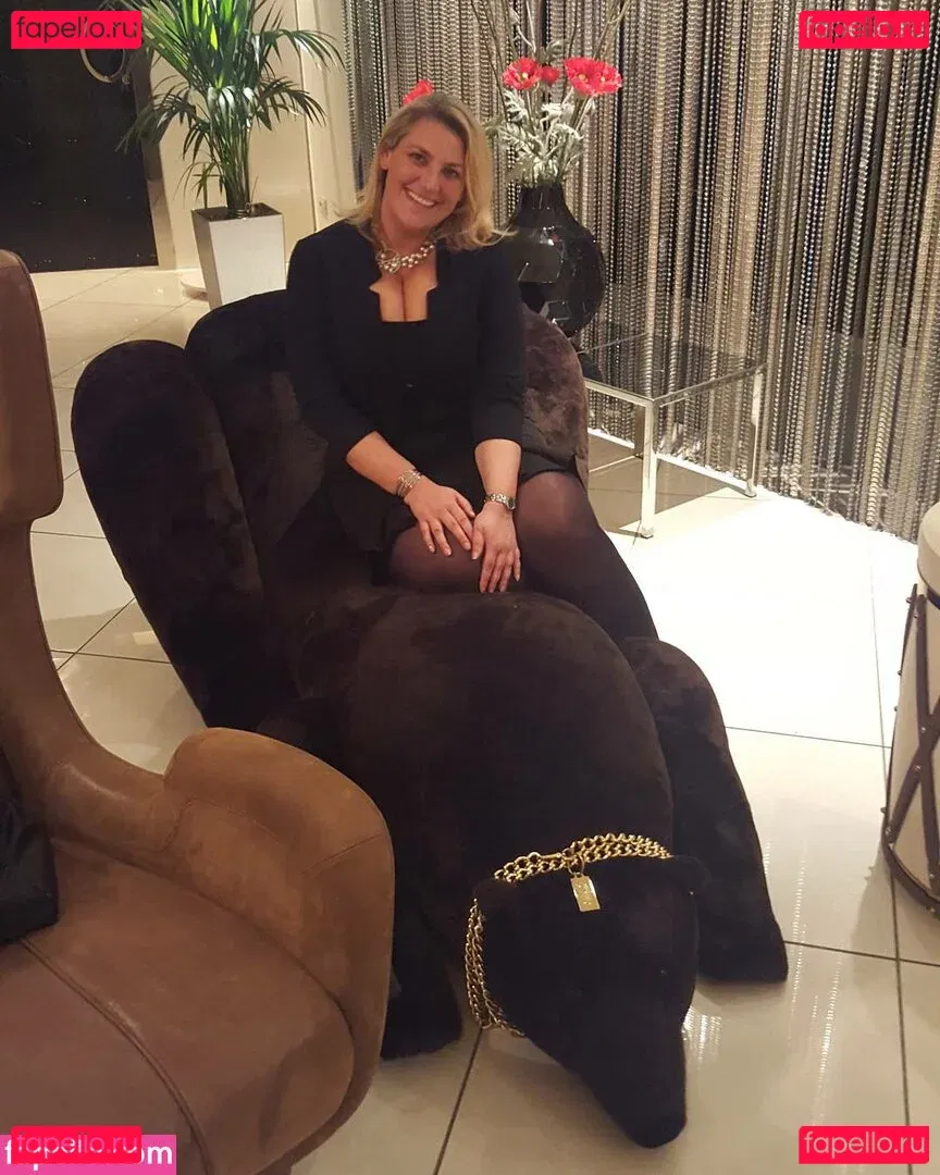 Laura Leonardi Onlyfans Photo Gallery 