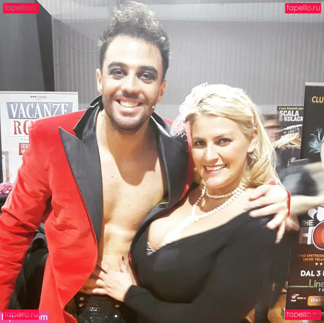 Laura Leonardi Onlyfans Photo Gallery 