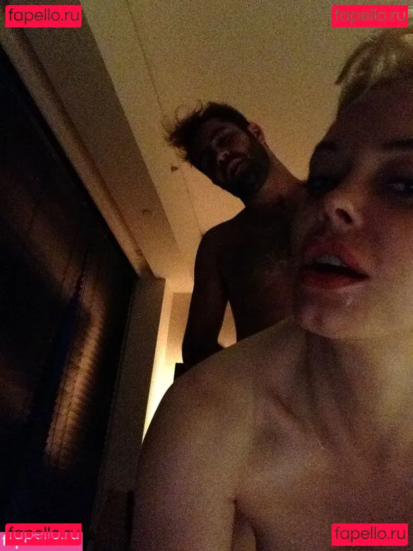 Rose Mcgowan Onlyfans Photo Gallery 