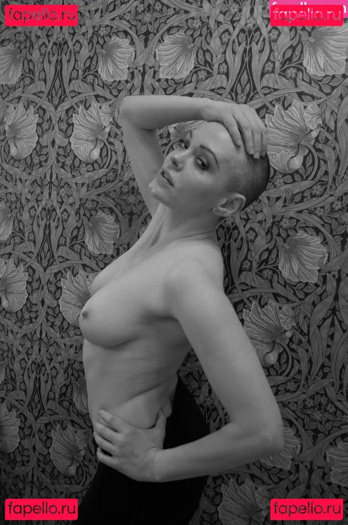 Rose Mcgowan Onlyfans Photo Gallery 