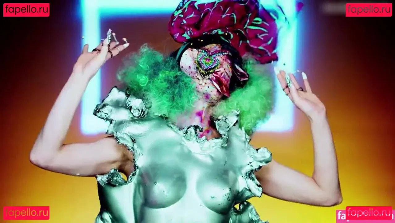 Rose Mcgowan Onlyfans Photo Gallery 