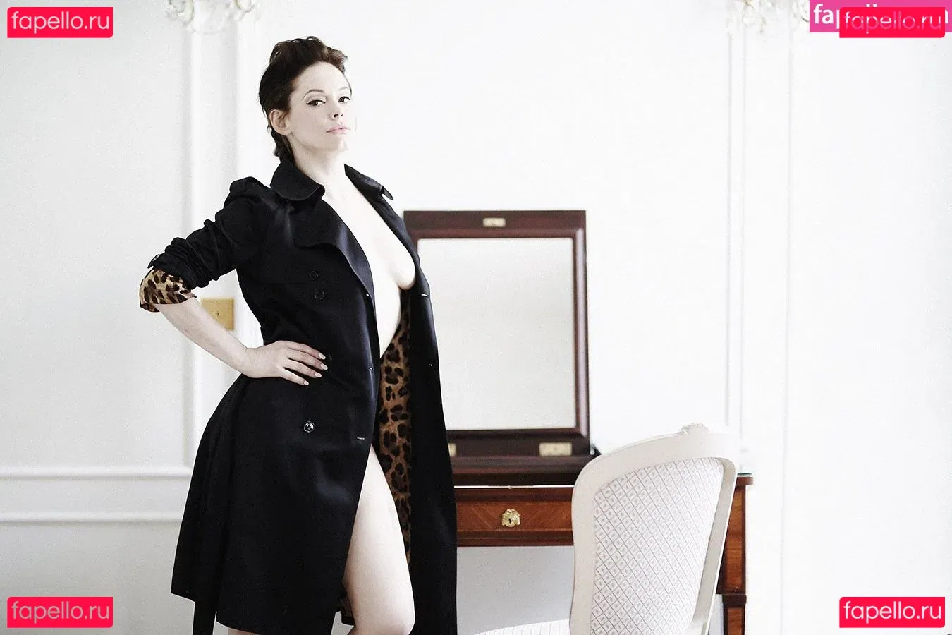 Rose Mcgowan Onlyfans Photo Gallery 