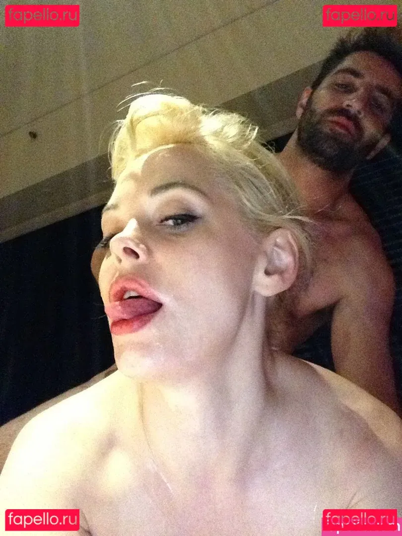 Rose Mcgowan Onlyfans Photo Gallery 