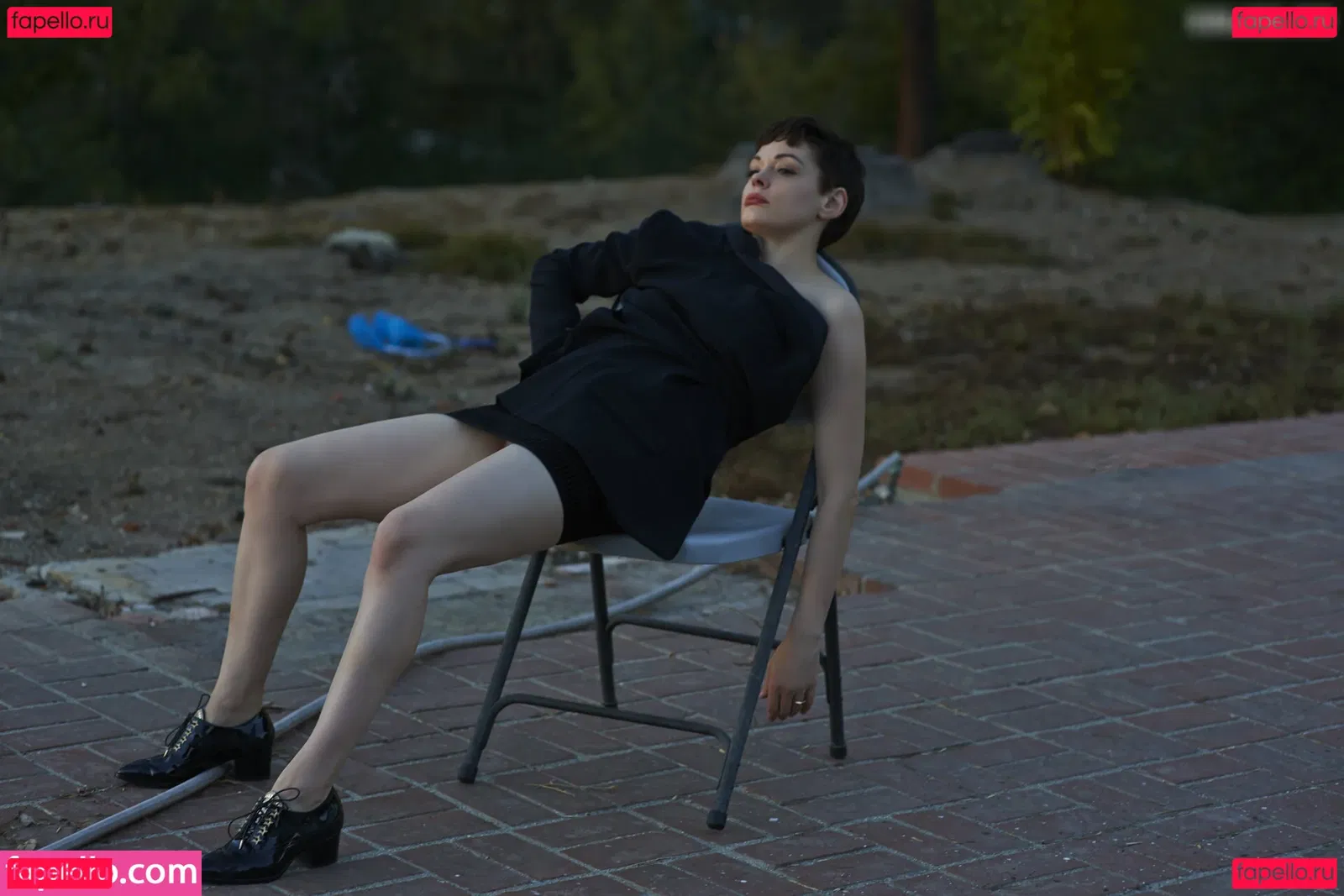 Rose Mcgowan Onlyfans Photo Gallery 