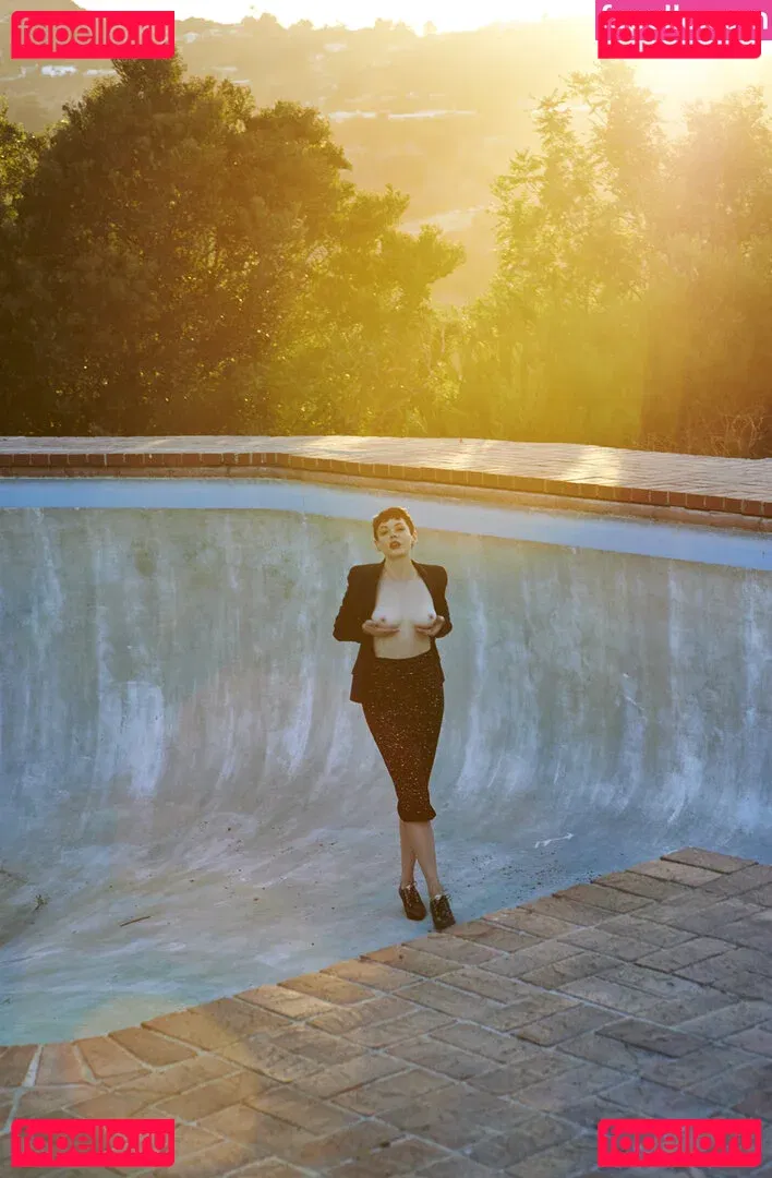 Rose Mcgowan Onlyfans Photo Gallery 