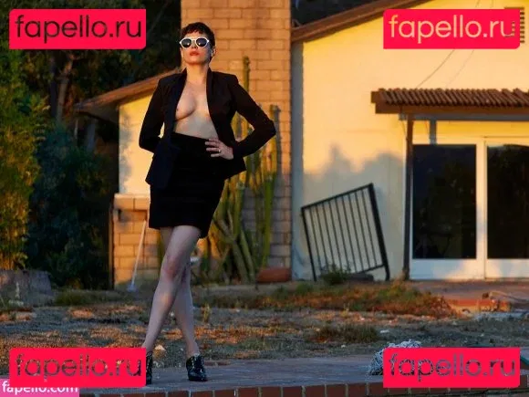 Rose Mcgowan Onlyfans Photo Gallery 