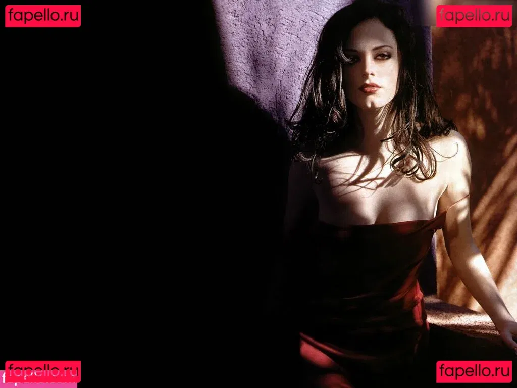 Rose Mcgowan Onlyfans Photo Gallery 