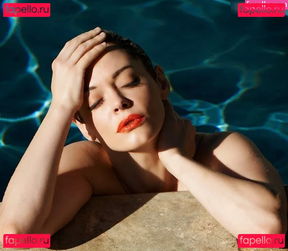 Rose Mcgowan Onlyfans Photo Gallery 
