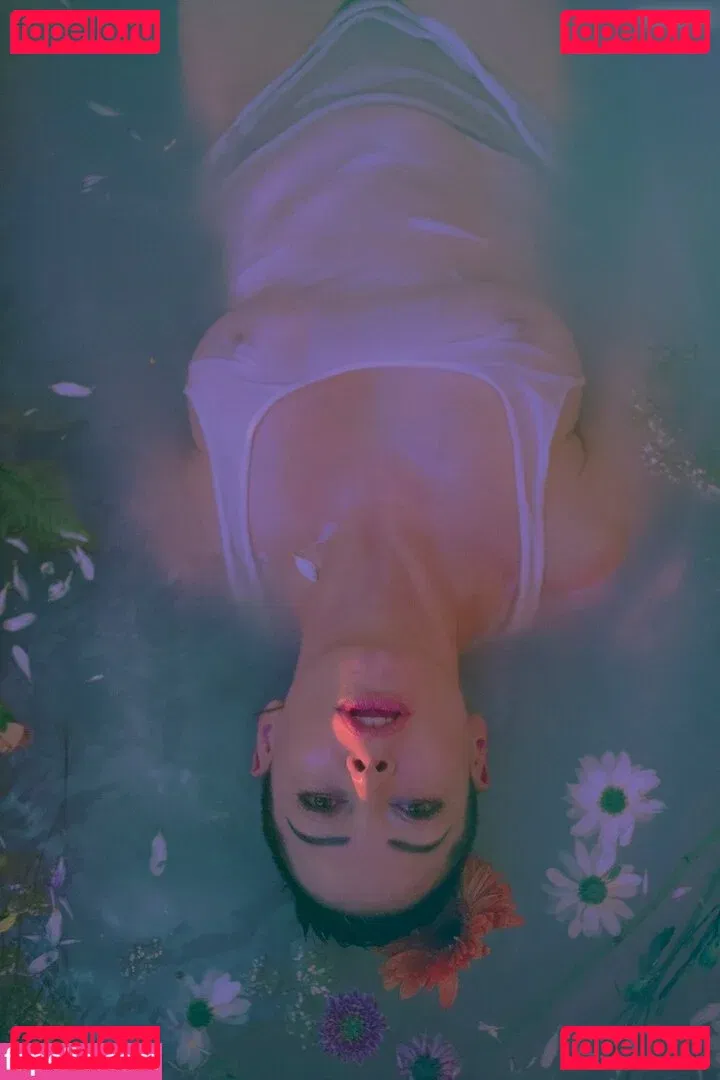 Rose Mcgowan Onlyfans Photo Gallery 