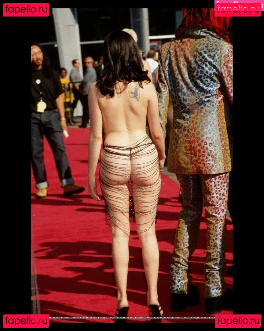 Rose Mcgowan Onlyfans Photo Gallery 