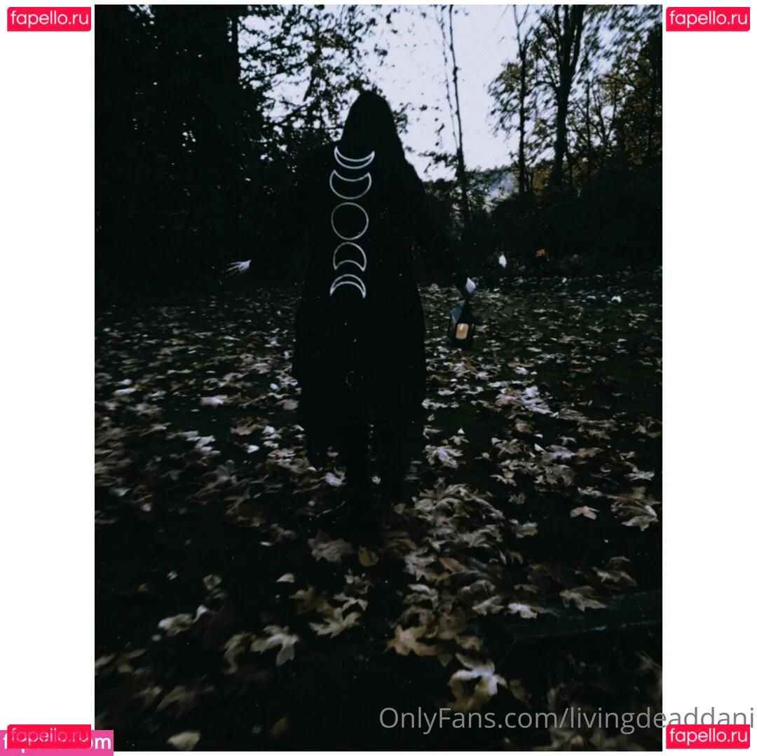 livingdeaddani Onlyfans Photo Gallery 