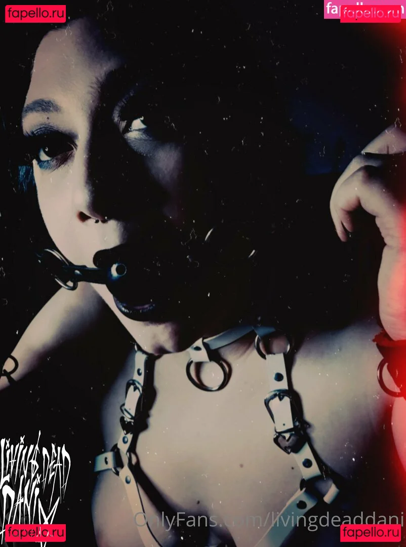 livingdeaddani Onlyfans Photo Gallery 