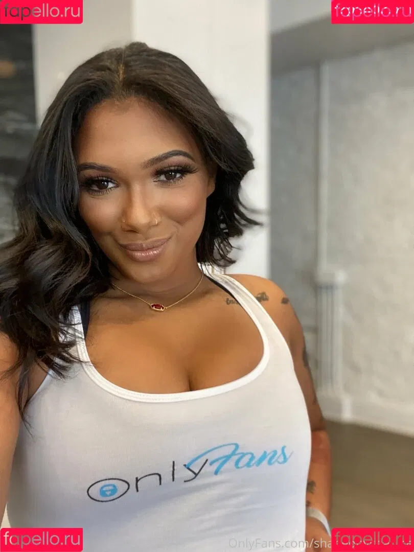 shapedbyshanice Onlyfans Photo Gallery 
