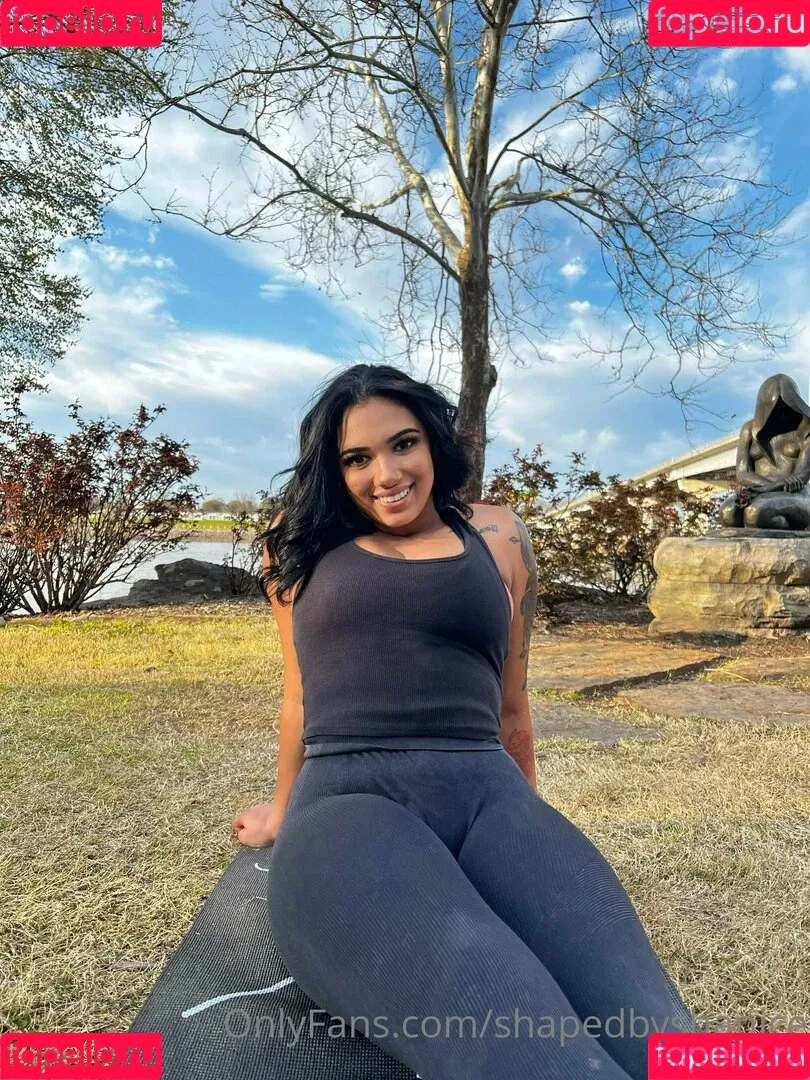 shapedbyshanice Onlyfans Photo Gallery 