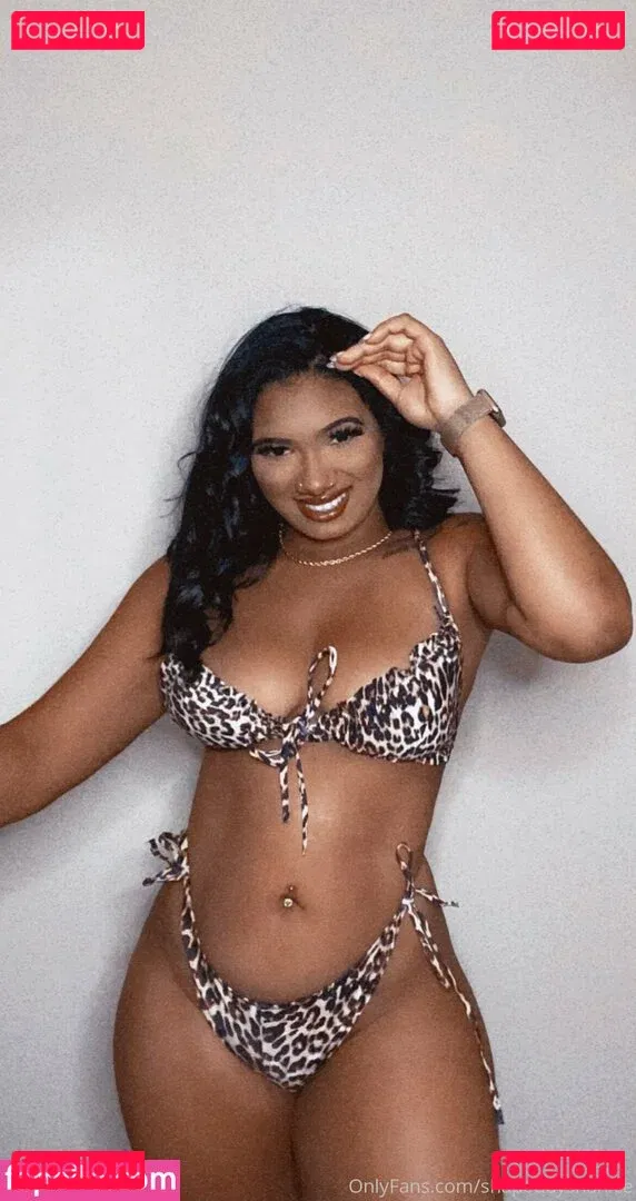 shapedbyshanice Onlyfans Photo Gallery 