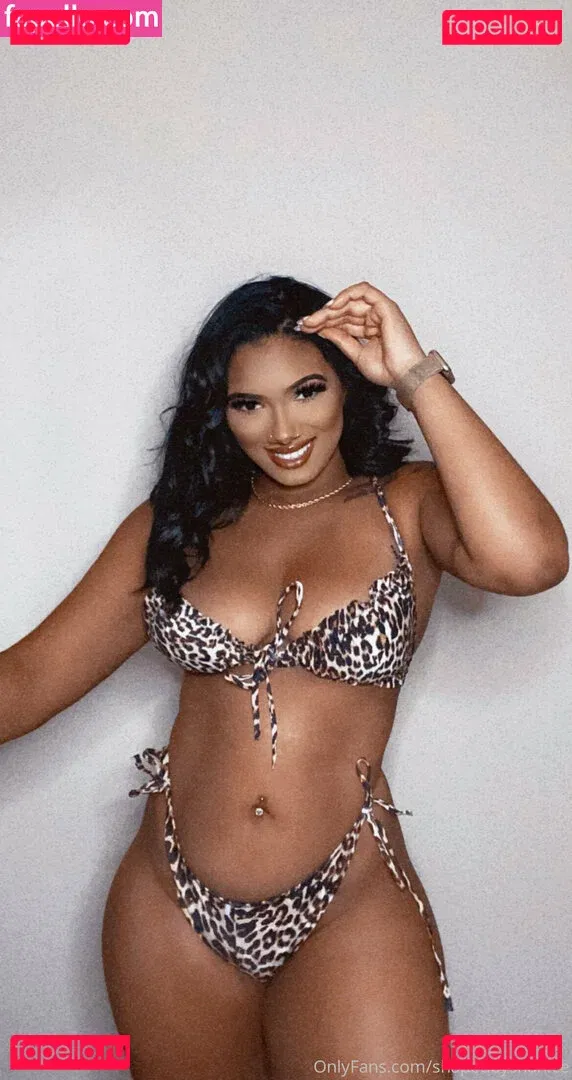 shapedbyshanice Onlyfans Photo Gallery 