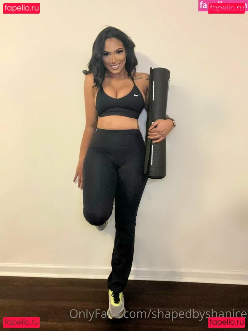 shapedbyshanice Onlyfans Photo Gallery 