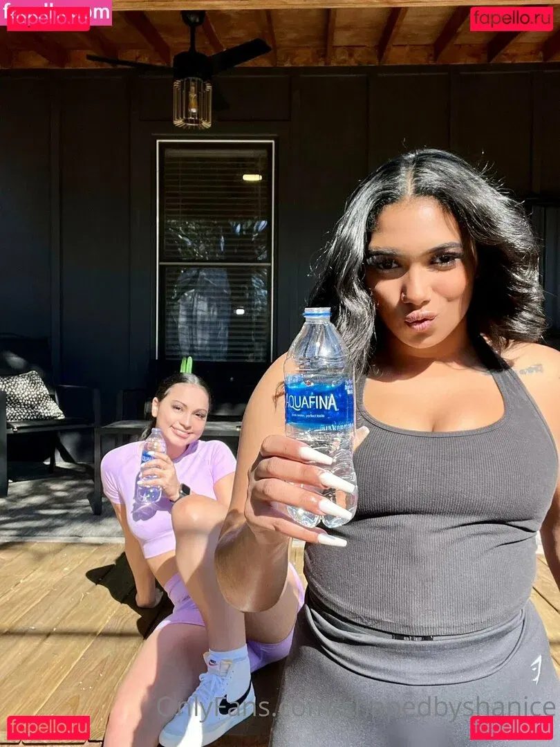 shapedbyshanice Onlyfans Photo Gallery 