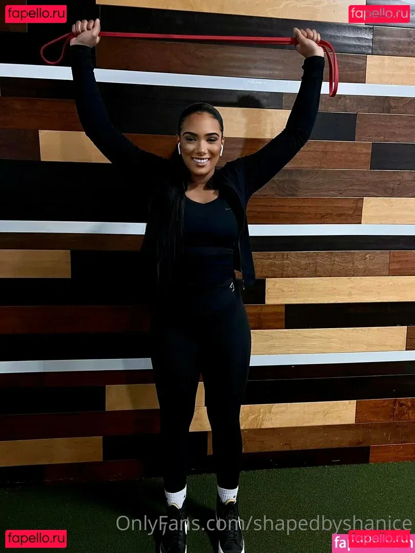 shapedbyshanice Onlyfans Photo Gallery 