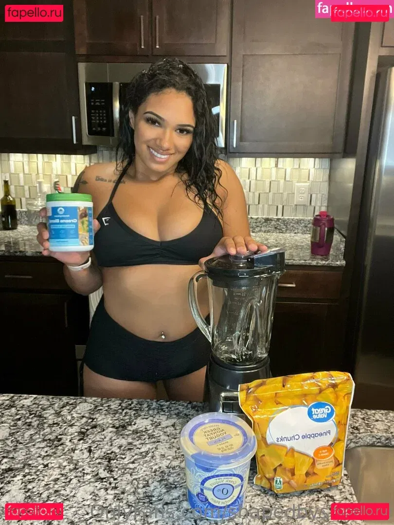 shapedbyshanice Onlyfans Photo Gallery 