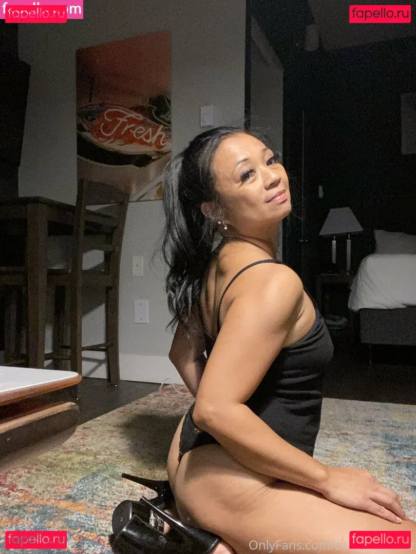 clubluckystarr Onlyfans Photo Gallery 