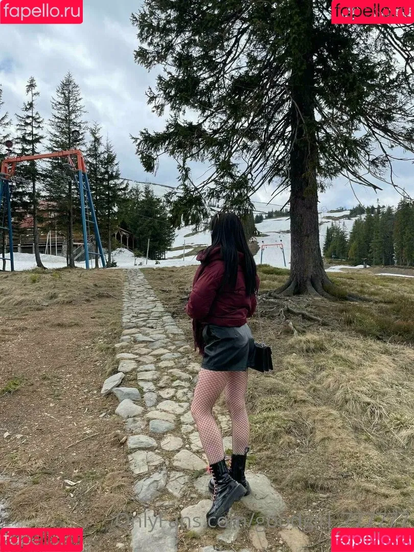 angelina_crystal Onlyfans Photo Gallery 