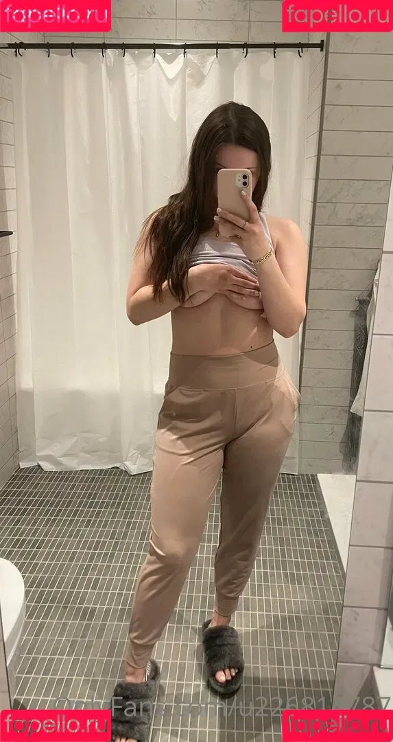 simplyskyla Onlyfans Photo Gallery 