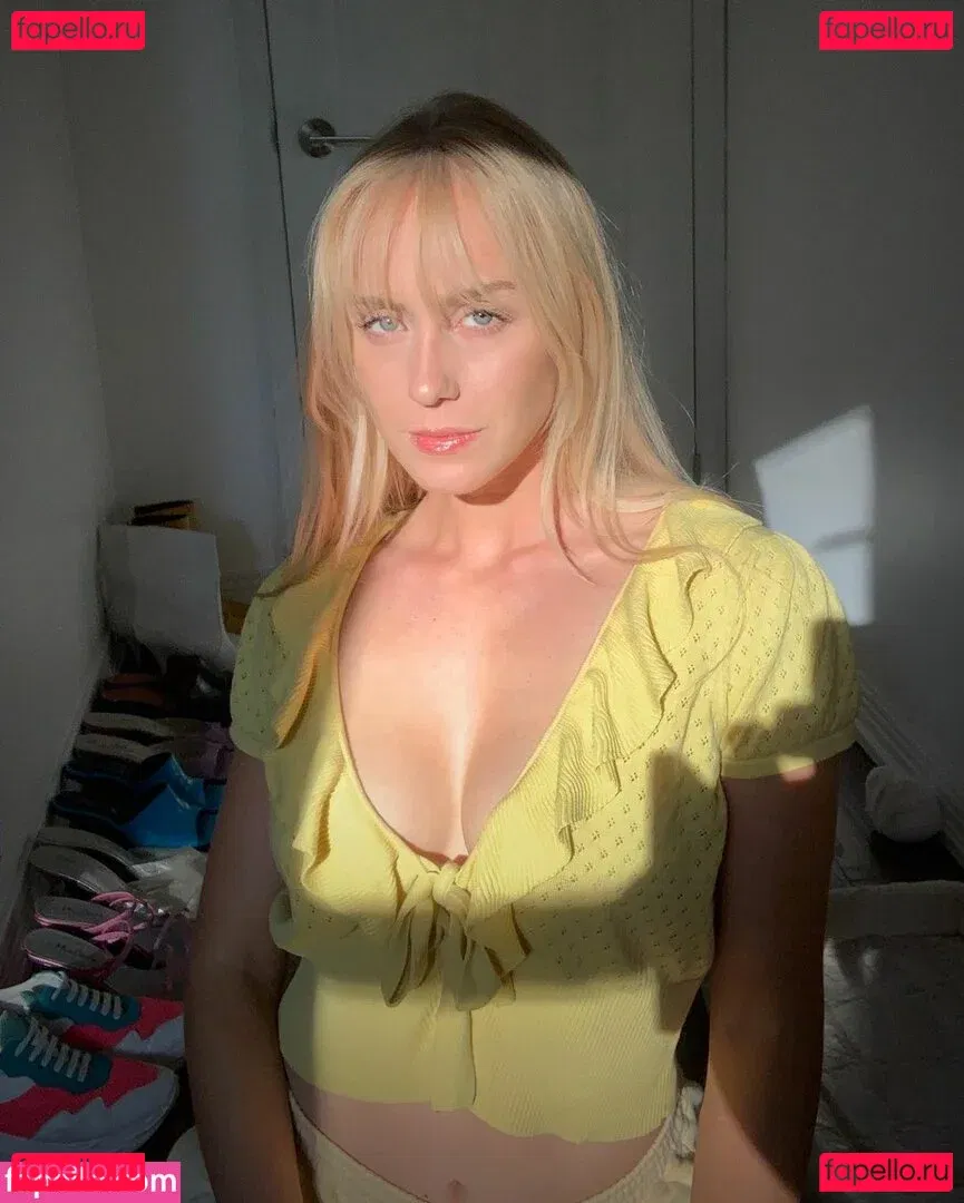 Rachael Nyhuus Onlyfans Photo Gallery 